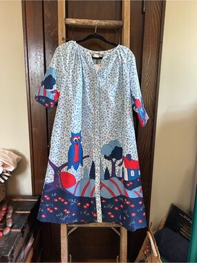 Fun vintage house dress! It’s perfect! Models Coat with Owl Print, size 16